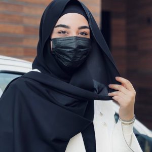 شال کلاهدار