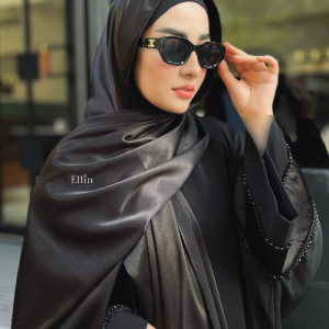 شال ساتن کلاهدار